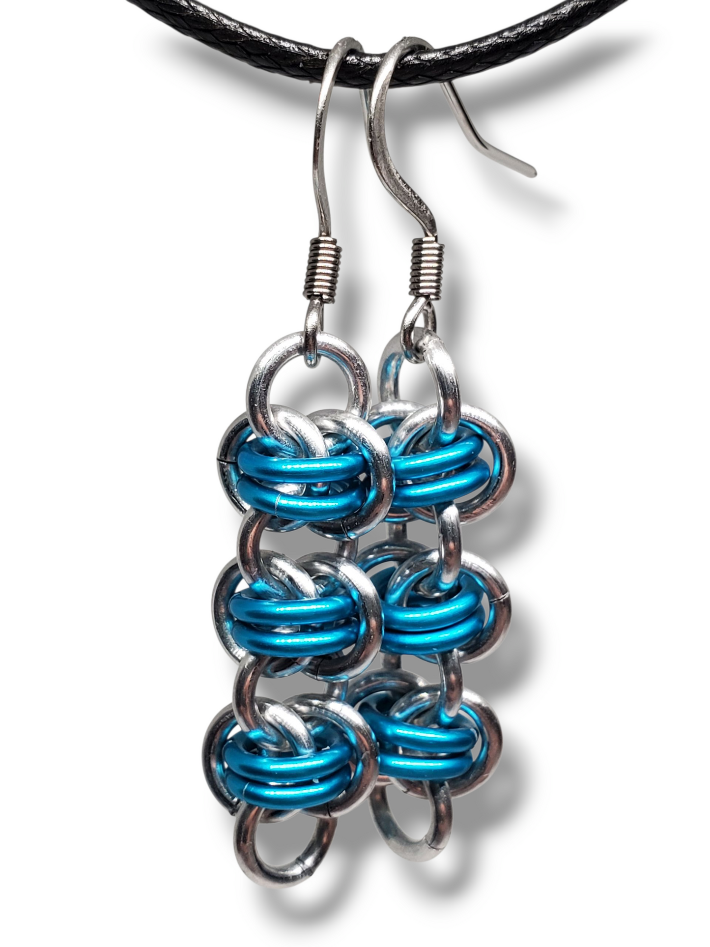Barrel Weave Dangle