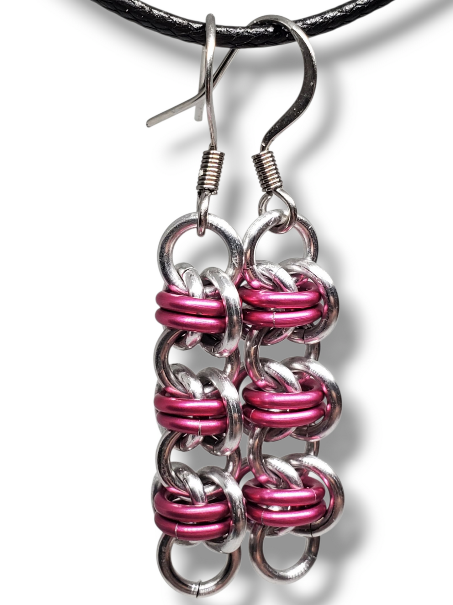 Barrel Weave Dangle